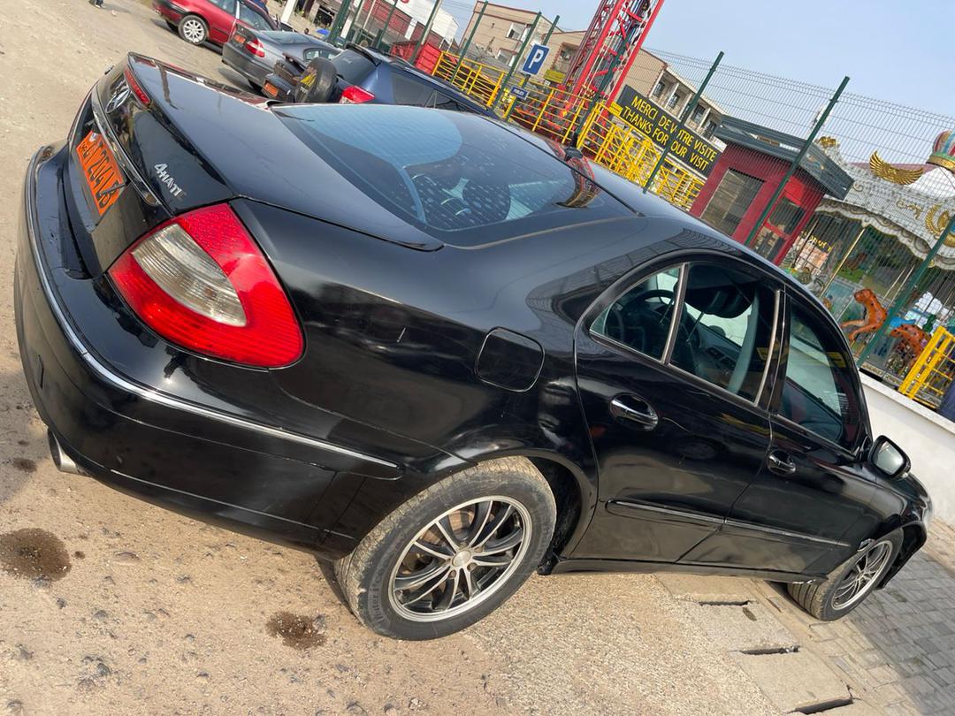 Mercedes E350 tableau de bord