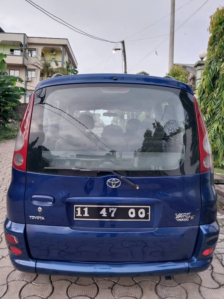 Yaris Verso intérieur